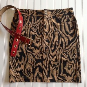 Chaps NWOT Animal Print Skirt With Pockets Stretch Belt Loops Size 8